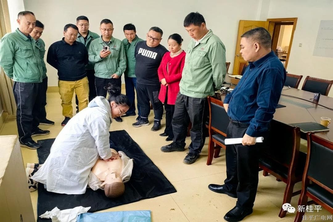 【新時代文明實踐】馬皮鄉(xiāng)開展“送醫(yī)療服務(wù)進(jìn)企業(yè)”活動