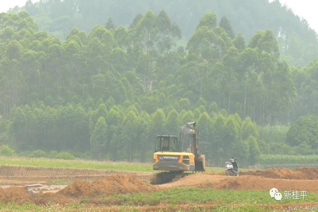 桂平城投：搶抓工期 加快推進(jìn)土地綜合整治項(xiàng)目