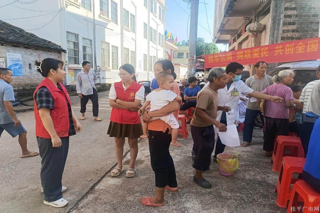 【新時代文明實(shí)踐】社步鎮(zhèn)：志愿體檢進(jìn)鄉(xiāng)村 真情服務(wù)暖人心