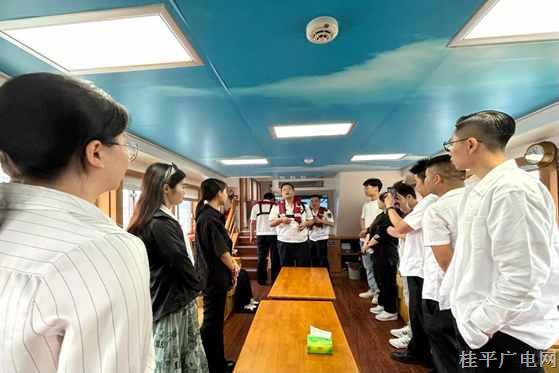 桂平市組織開展“共護(hù)母親河 青年在行動(dòng)”聯(lián)學(xué)共建活動(dòng)