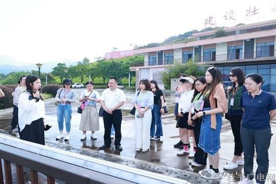 澳門婦聯(lián)青年協(xié)會(huì)參訪團(tuán)到桂平市參觀交流