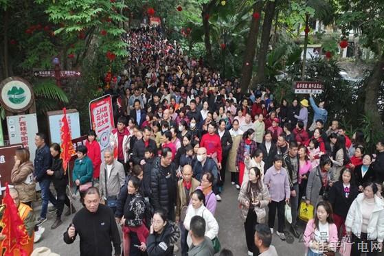 活動(dòng)多 消費(fèi)旺 年味濃 春節(jié)期間桂平文旅消費(fèi)市場(chǎng)熱力十足